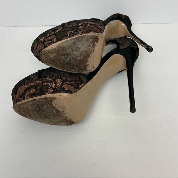 Valentino Garavani Floral Lace Platform T-strap Pump Heels Size 40 EU 9 US - Picture 11 of 11